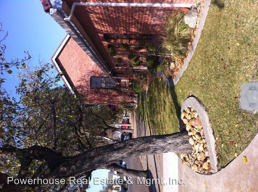 Building Photo - 831 E 2nd St