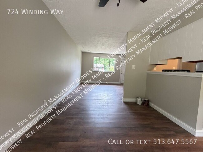 Building Photo - 724 Winding Way