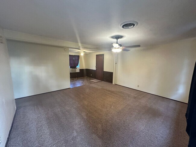 Foto del edificio - 109 N Choctaw Rd