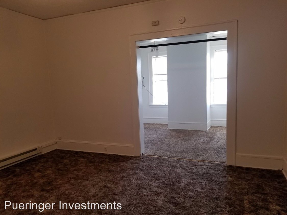 Building Photo - 1 br, 1 bath  - 301 s 7th 301 SO 7TH #7