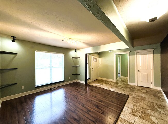 Foto del edificio - Charming 3 Bedroom / 2 Bathroom Home in Southeast OKC!