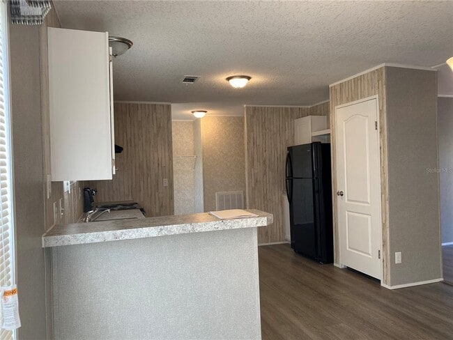 Foto del edificio - 932 SE 40th Pl