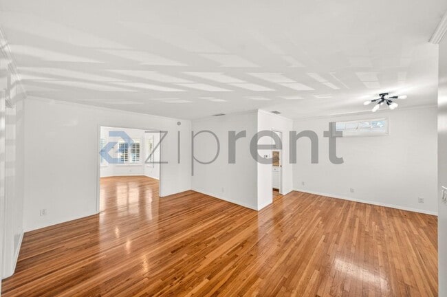 Building Photo - 1020 Felbar Ave