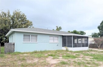 Building Photo - 1708 Bayshore Gardens Pkwy