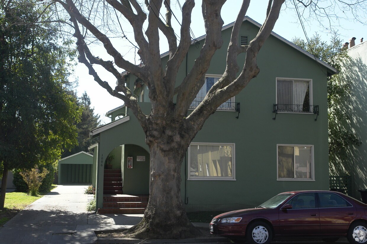 Primary Photo - 1006 Central Ave