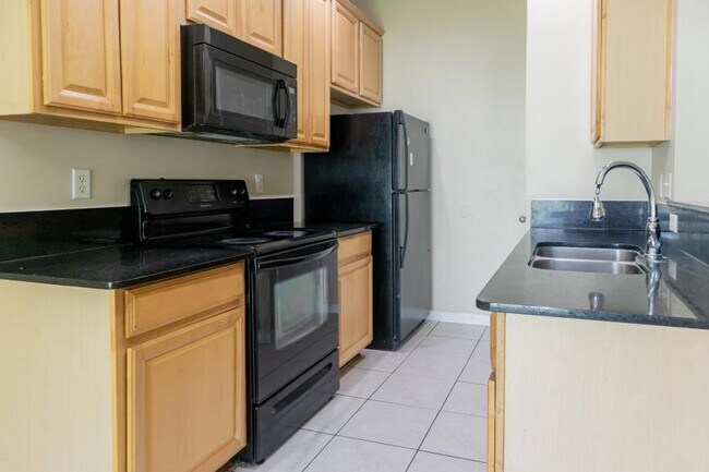 Foto del edificio - 3 bedroom in Jacksonville FL 32225