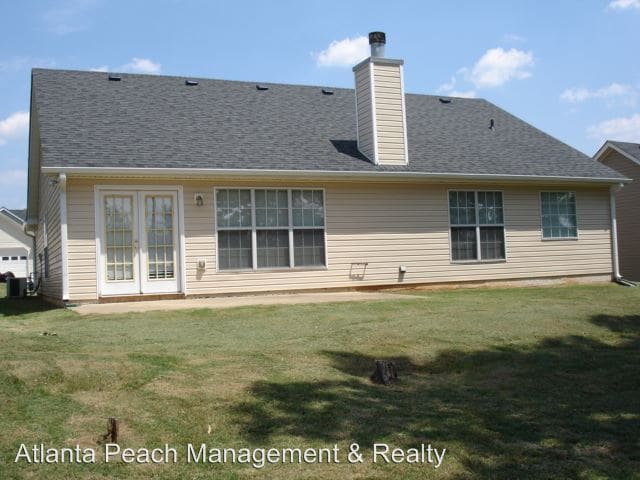 Building Photo - 2501 Hillvale Cir