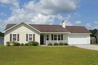 Building Photo - 126 Daphne Dr