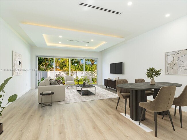 Foto del edificio - 1421 SW 24th Ct