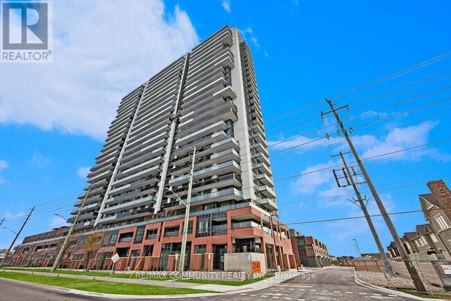 Building Photo - 2519-2545 SIMCOE ST St
