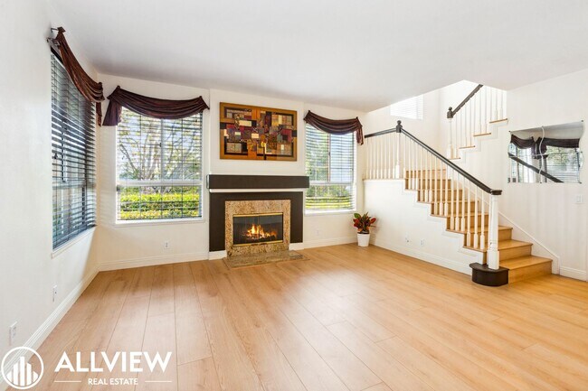 Foto del edificio - Gorgeous 2 Bed, 2.5 Bath End-Unit Home Available NOW in Aliso Viejo!