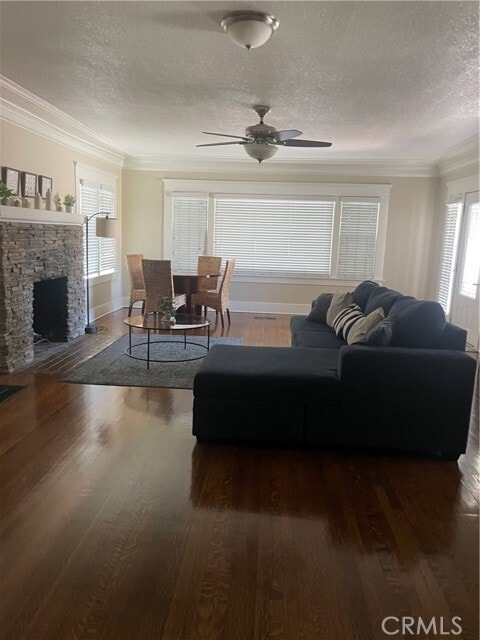 Foto del edificio - 596 E Arrow Hwy