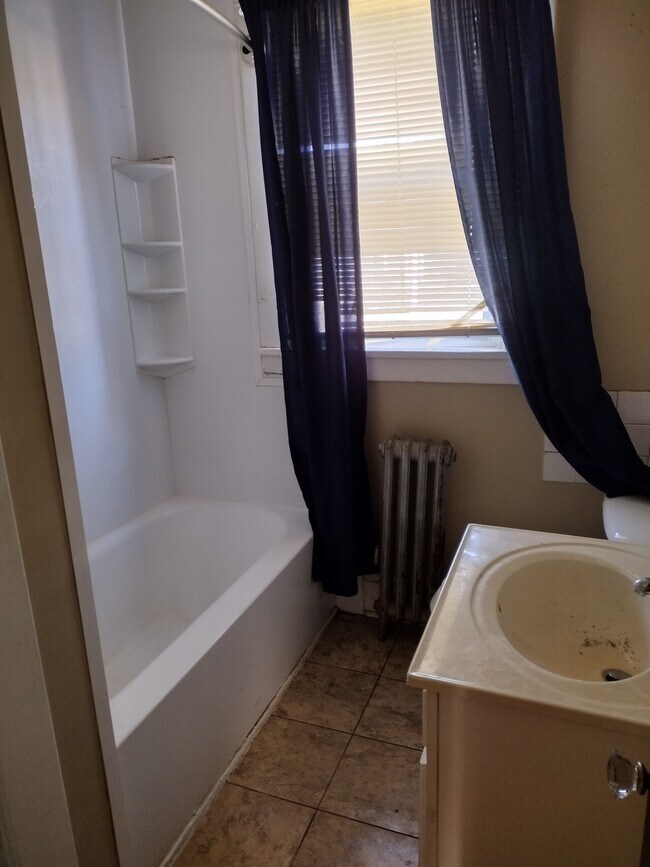 Old York Road House Rental in Baltimore, MD