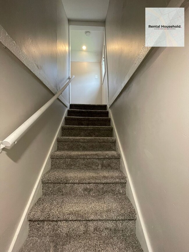 Building Photo - Adorable 2 Bedroom Located in Livonia