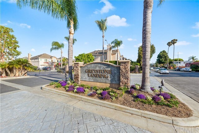 Primary Photo - 1132 Shorecrest Ln