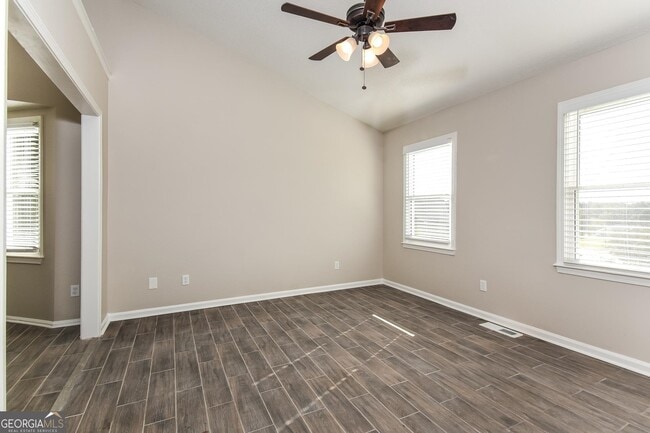 Building Photo - 474 Bomar Ln