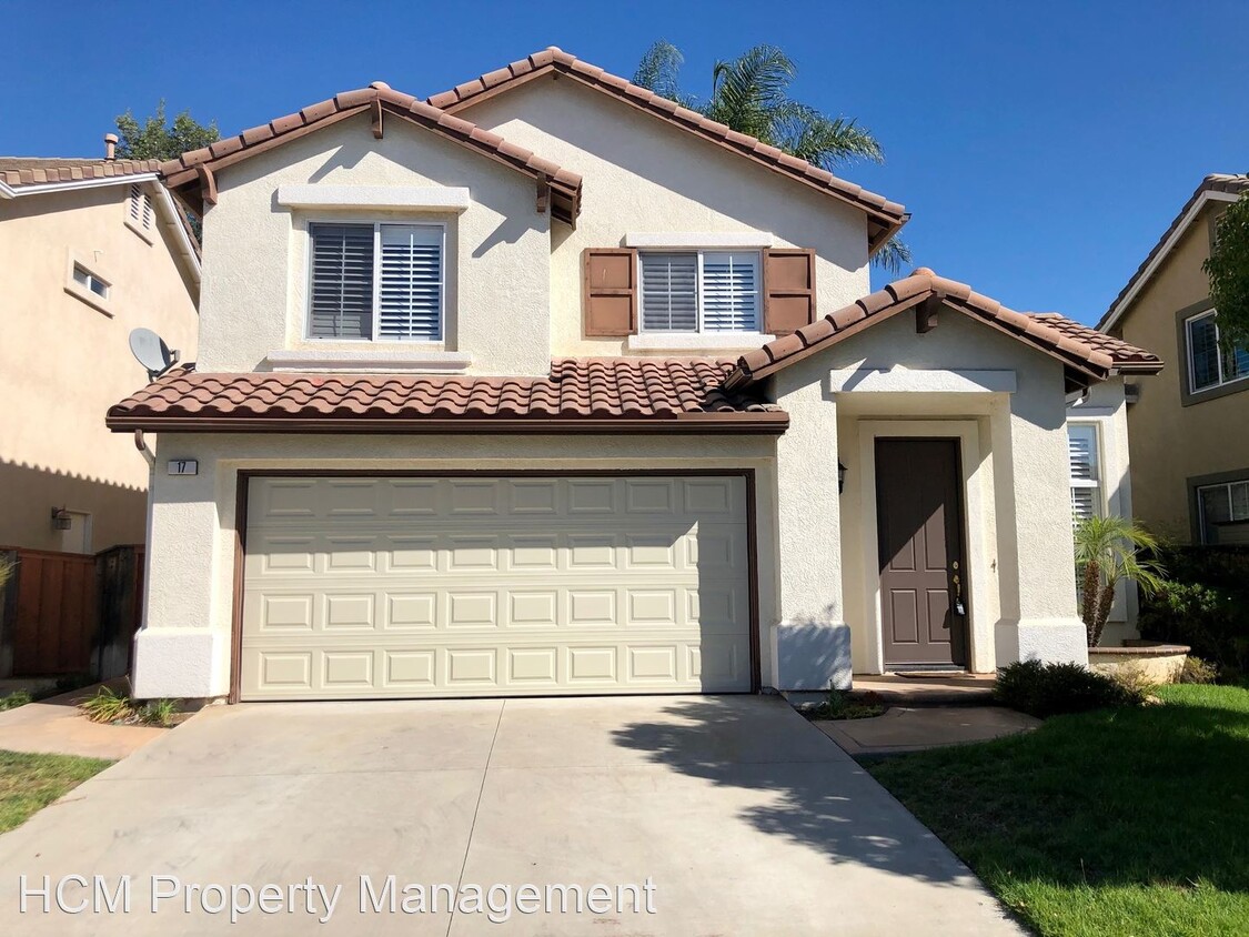 Primary Photo - 3 br, 2.5 bath House - 17 Breezy Meadows