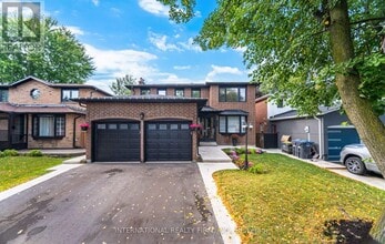 Building Photo - 102 Tanager Square