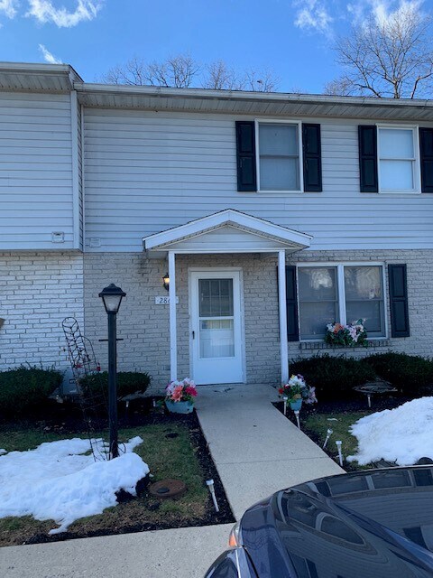 Foto del edificio - 2864 Fillmore Dr