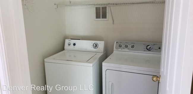 Building Photo - 3 br, 2 bath House - 9783 Eagle Creek Parkway