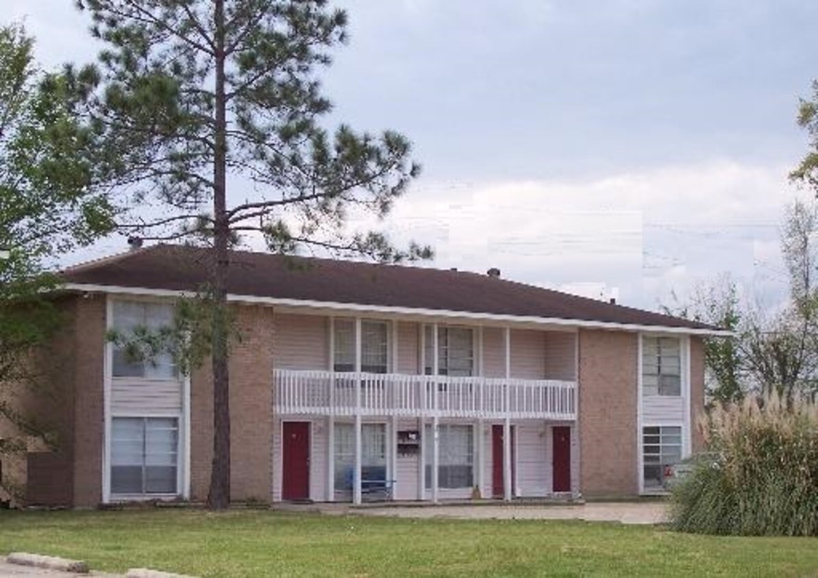 2618 Kelli Dr, Denham Springs, LA 70726 Townhome Rentals in Denham Springs LA