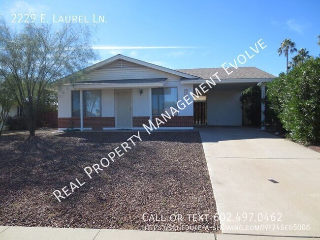 Foto del edificio - 2229 E Laurel Ln