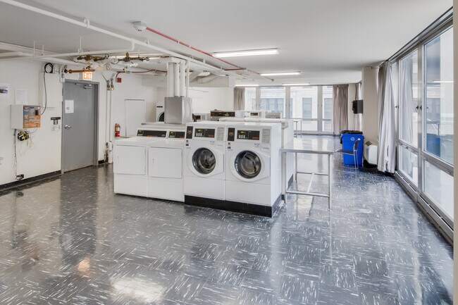 Foto del edificio - 860 N Lake Shore Dr