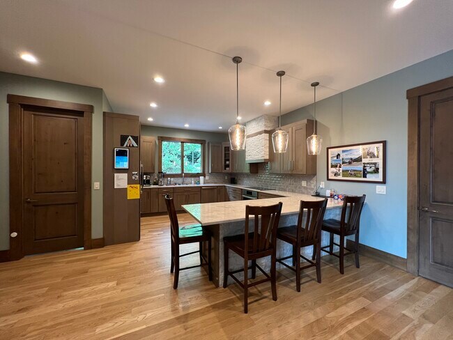 Foto del edificio - 139 Ball Gap Rd