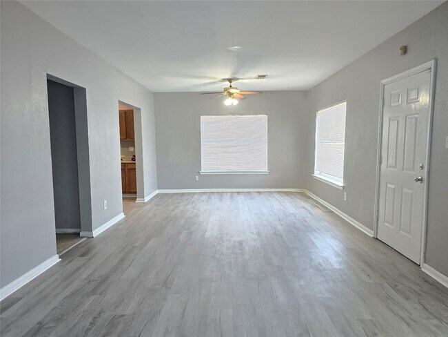 Foto del edificio - 4142 Alvin St