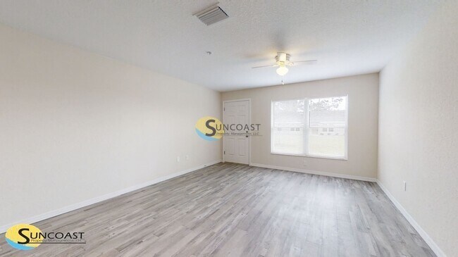 Building Photo - 9106 N Travis Dr