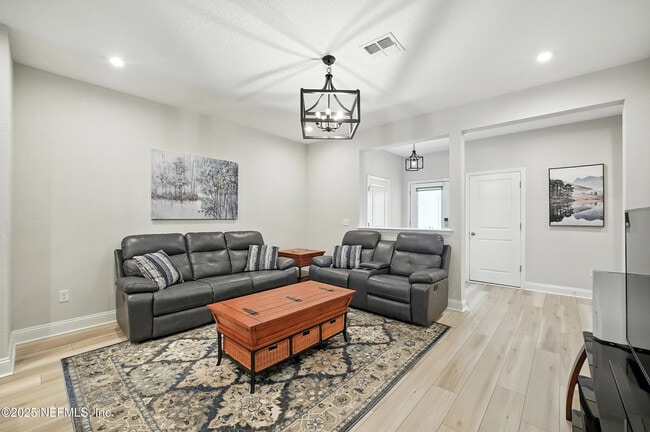 Building Photo - 12073 Calvesta St