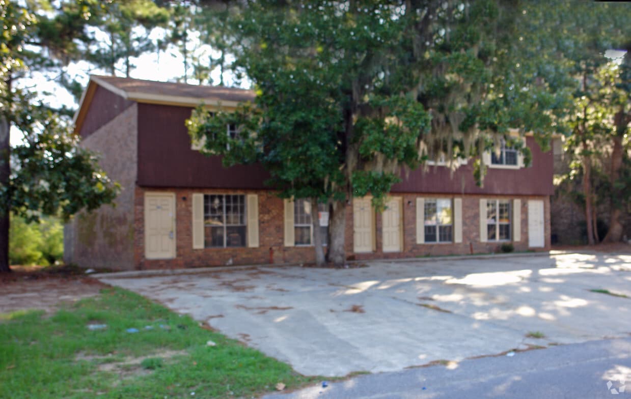 Building Photo - 80 Hunters Ridge Ln