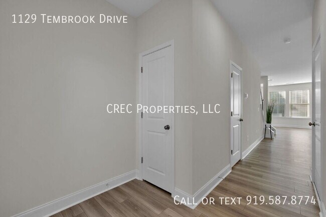 Building Photo - 1129 Tembrook Dr