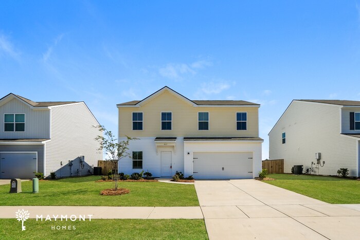 Primary Photo - 463 Navona Dr