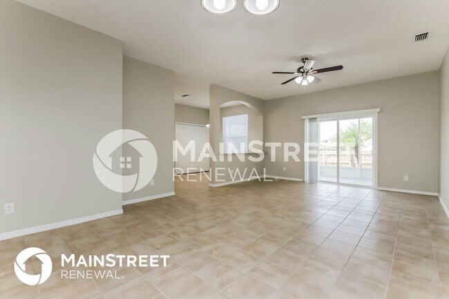 Foto del edificio - 918 Grand Canyon Dr