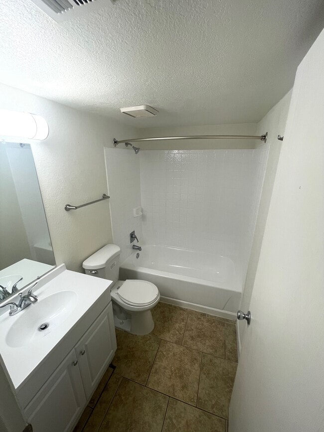 Upgraded JR - Juniper Canyon | Tucson, AZ Apartments