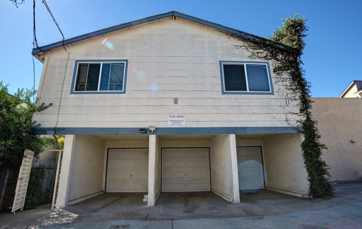 Building Photo - 3931 33rd St
