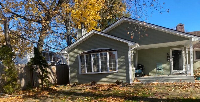 Foto del edificio - 16 Willowbrook Ave