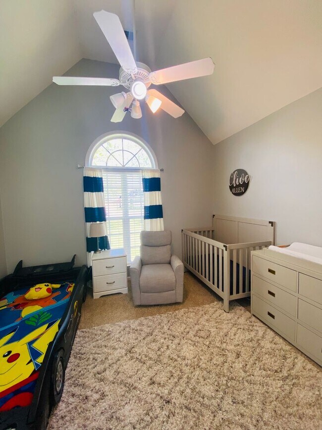 Building Photo - Charming 4 bed/3 bath in Walkers Grove! (P...