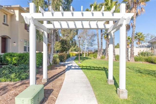 Foto del edificio - 1800 E Lakeshore Dr