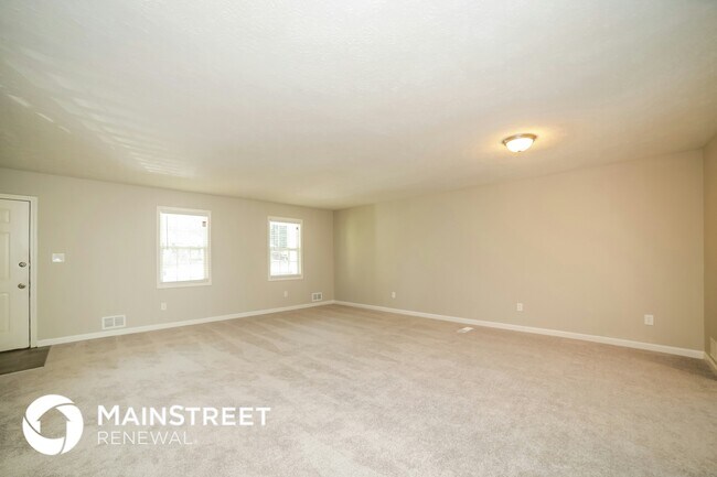 Building Photo - 2748 Aruba Dr