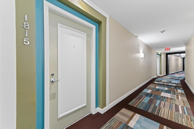 Photo - 550 Okeechobee Blvd Apartment