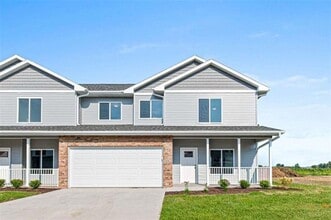 Building Photo - 1664 Aspen Ct