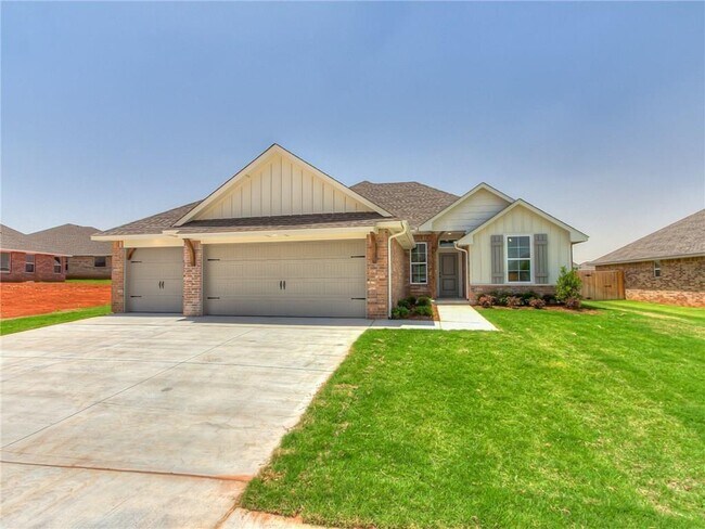 Building Photo - 14209 Kamber Dr