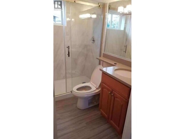 Building Photo - 53XX Gladstone St