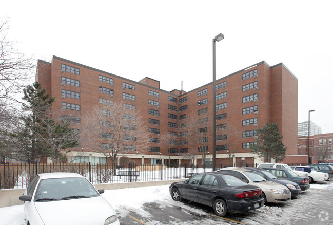 Building Photo - Lincoln Perry Annex