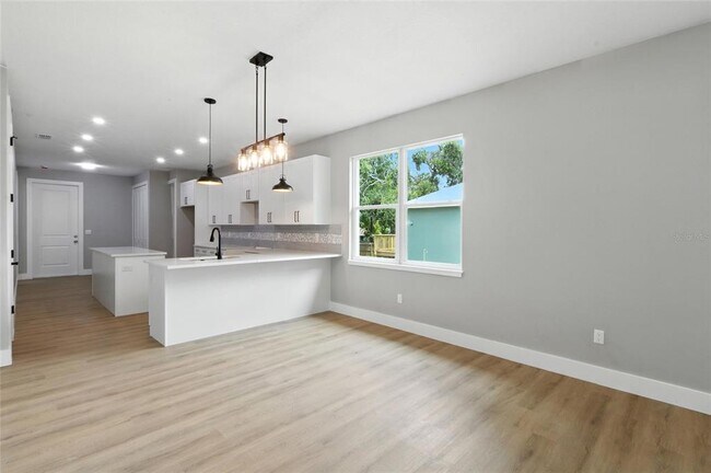 Foto del edificio - 7002 N 19th St