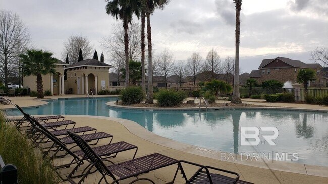 Foto del edificio - 24490 Kipling Ct