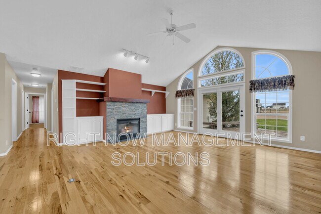 Foto del edificio - 8054 Ustick Rd