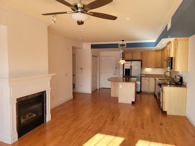 Photo - 2 Bed 2 Bath High-End Condo in Downtown Go...